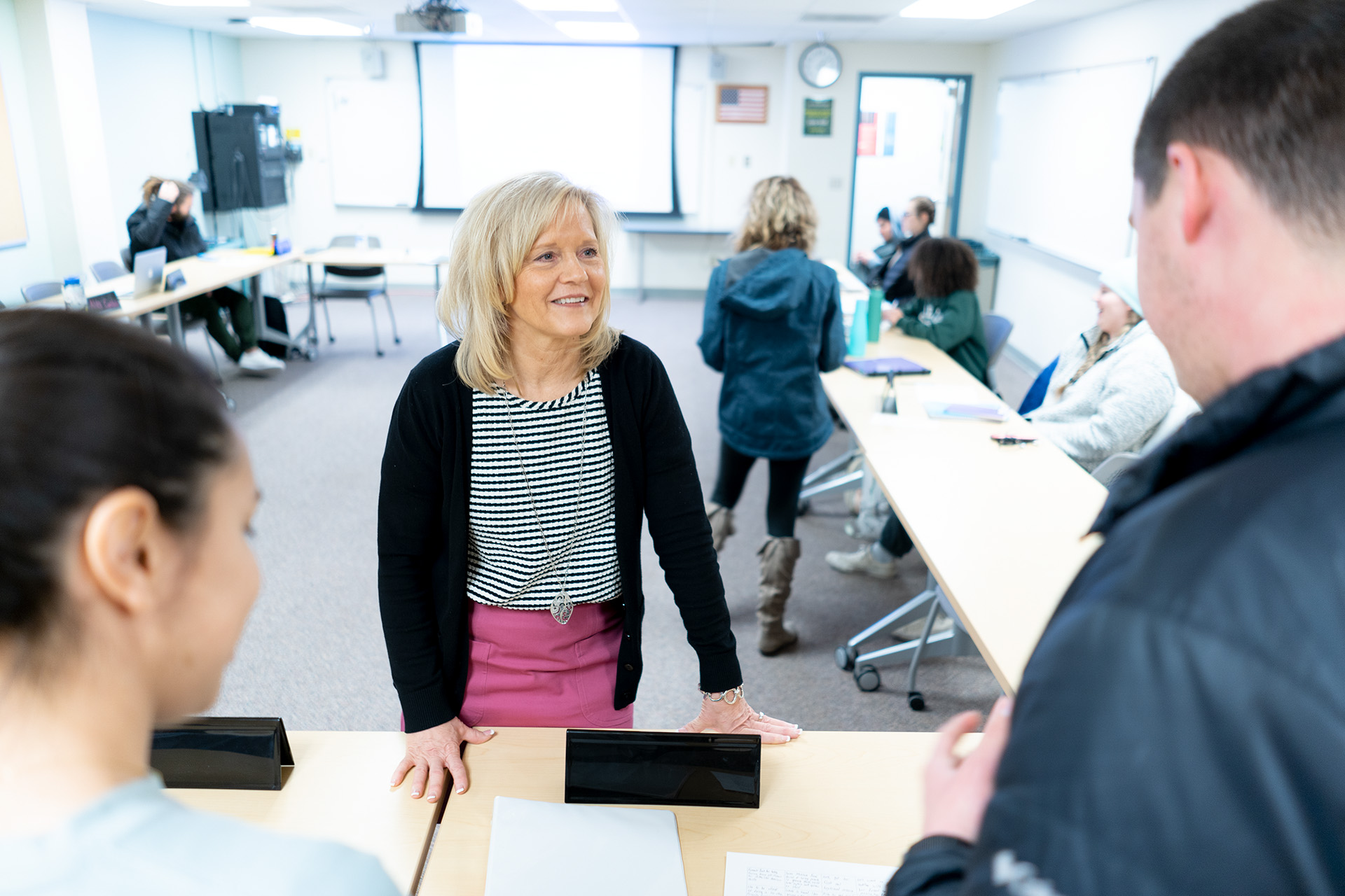 Dawn Mallette, Assistant Professor in the School of Education in the College of Health and Human Sciences interacting with students during class discussion