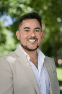 Headshot of Student Award: Ivan Mendoza Hinojos, Impact MBA Scholar